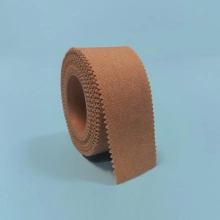 PLASTIplast przylepiec tkaninowy cielisty 1